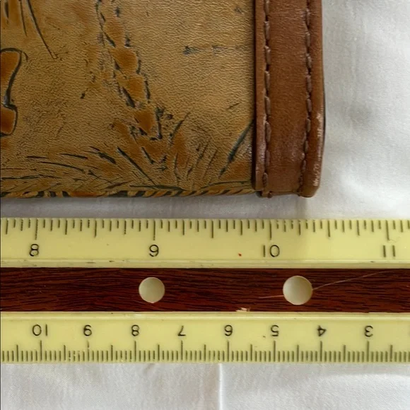 Brahmin Brown Embossed Clutch with Gold Clasp - Picture 5 of 9